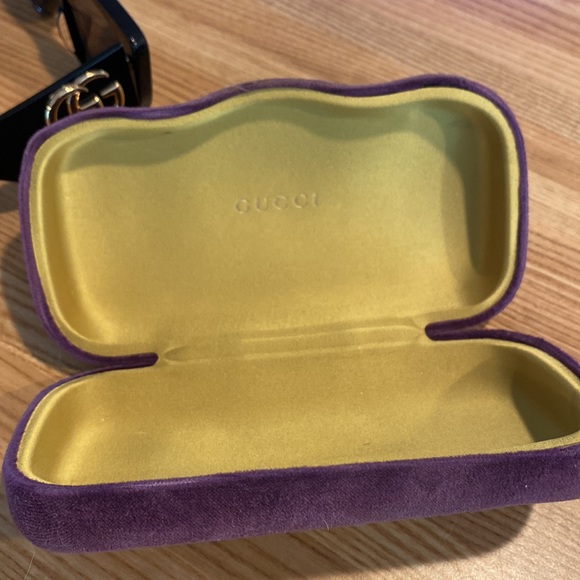 GUCCI OVERSIZE SUNGLASSES - Picture 15 of 16